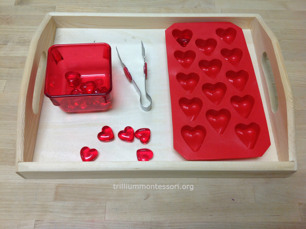 Tongs Transfer Hearts - Trillium Montessori February Valentine Fine Motor